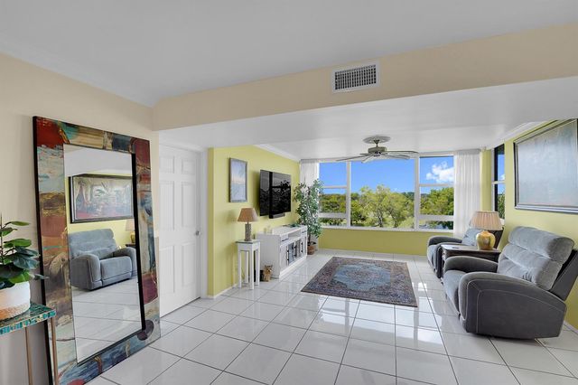 4145 Cypress Reach Court 505, Pompano Beach, FL 33069