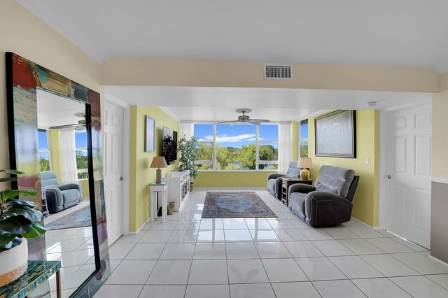 4145 Cypress Reach Court 505, Pompano Beach, FL 33069