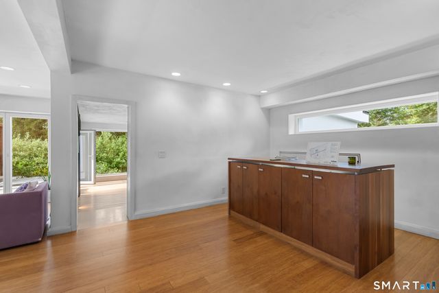 118 Roseville Road, Westport, CT 06880