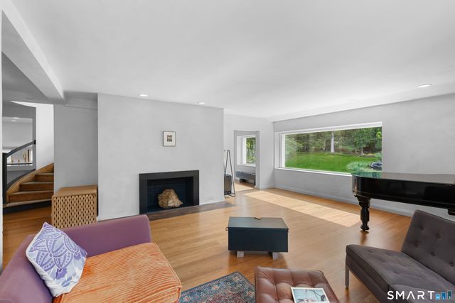 118 Roseville Road, Westport, CT 06880