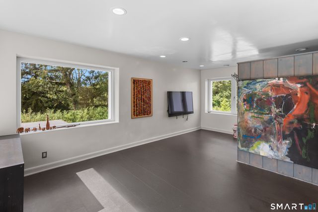 118 Roseville Road, Westport, CT 06880