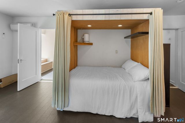 118 Roseville Road, Westport, CT 06880