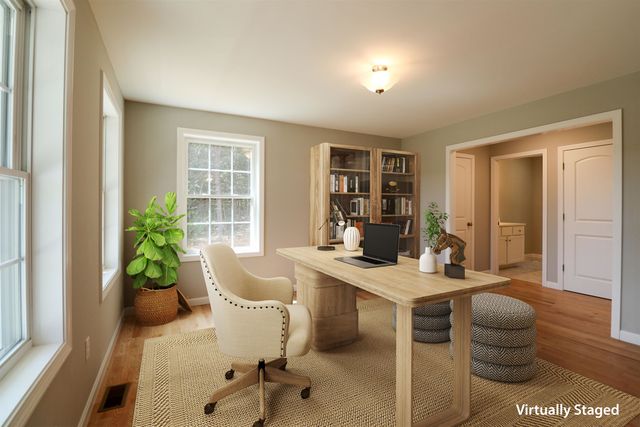 859 Salmon Falls Road, Rochester, NH 03839