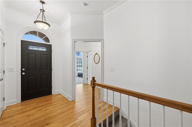 9908 N Lewis Avenue, Kansas City, MO 64157