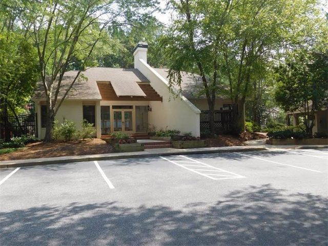 2008 Huntingdon Chase 2008, Sandy Springs, GA 30350
