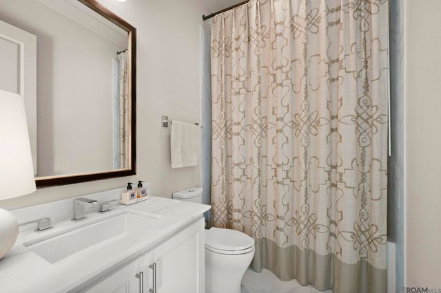 11437 Center Court Blvd, Baton Rouge, LA 70810