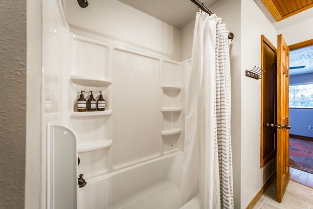 9 Jared Circle, Heber Springs, AR 72543