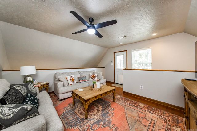 9 Jared Circle, Heber Springs, AR 72543