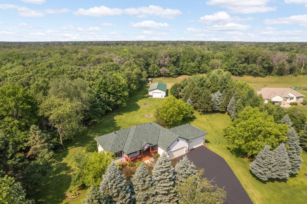 23322 Isanti Street NE, Bethel, MN 55005