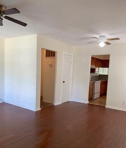 103 Trout Street, Galveston, TX 77550