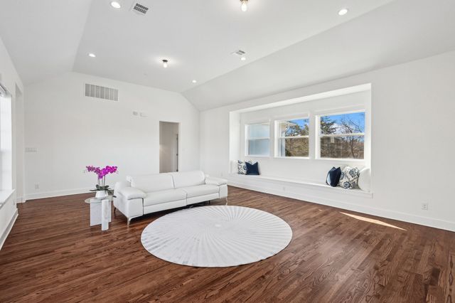 6216 Via Italia Drive, Flower Mound, TX 75077