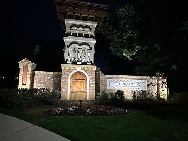6216 Via Italia Drive, Flower Mound, TX 75077