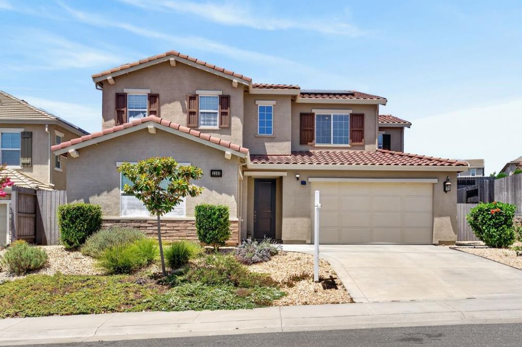 2593 Creek Hollow Rd, Rocklin, CA 95765