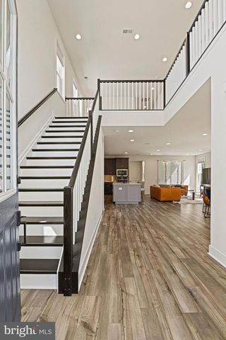 23099 GLENWOOD HEIGHTS CIR, Brambleton, VA 20148