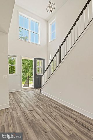 23099 GLENWOOD HEIGHTS CIR, Brambleton, VA 20148