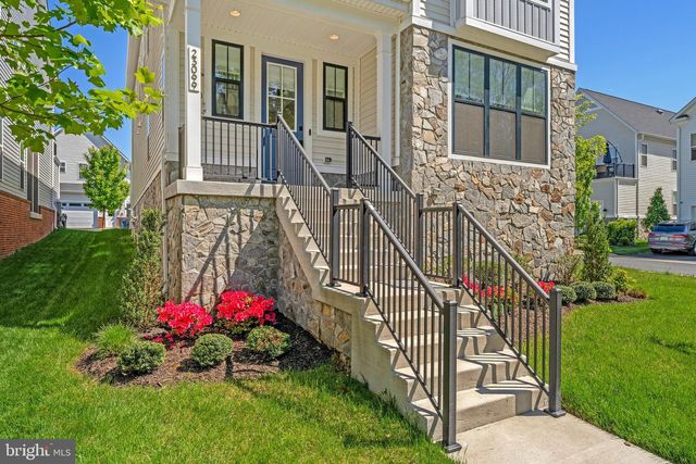 23099 GLENWOOD HEIGHTS CIR, Brambleton, VA 20148