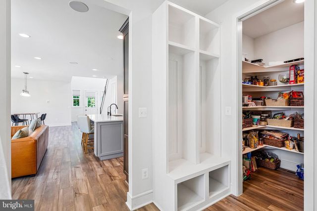 23099 GLENWOOD HEIGHTS CIR, Brambleton, VA 20148
