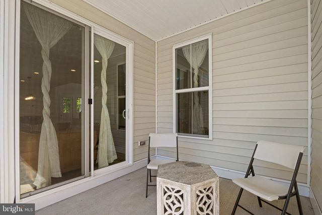 23099 GLENWOOD HEIGHTS CIR, Brambleton, VA 20148