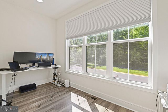23099 GLENWOOD HEIGHTS CIR, Brambleton, VA 20148