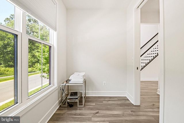 23099 GLENWOOD HEIGHTS CIR, Brambleton, VA 20148
