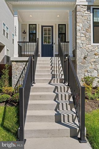 23099 GLENWOOD HEIGHTS CIR, Brambleton, VA 20148