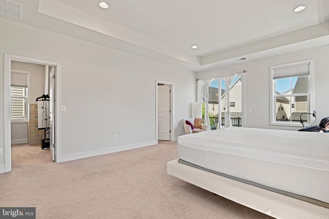 23099 GLENWOOD HEIGHTS CIR, Brambleton, VA 20148
