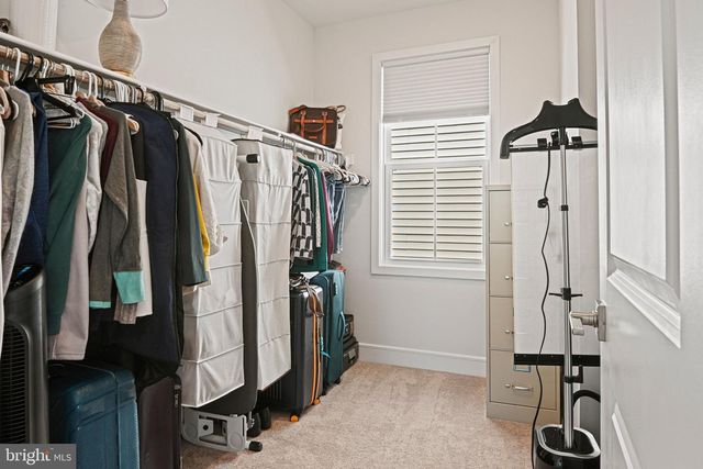 23099 GLENWOOD HEIGHTS CIR, Brambleton, VA 20148