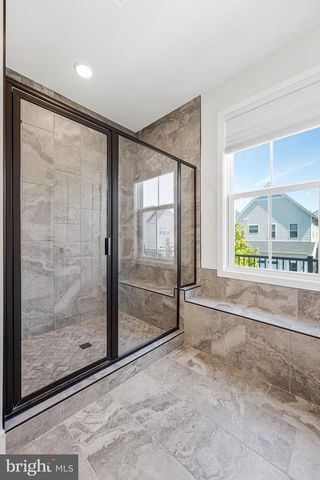 23099 GLENWOOD HEIGHTS CIR, Brambleton, VA 20148