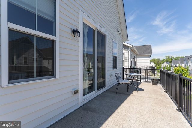 23099 GLENWOOD HEIGHTS CIR, Brambleton, VA 20148