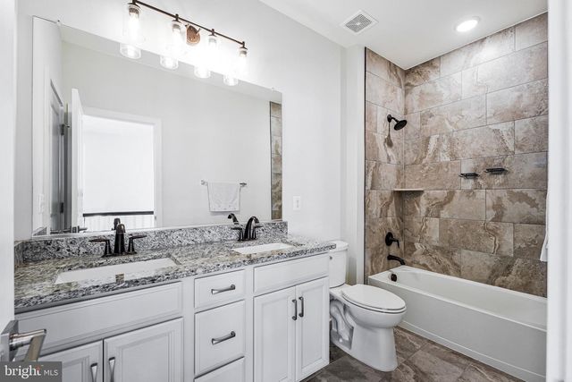 23099 GLENWOOD HEIGHTS CIR, Brambleton, VA 20148