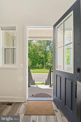 23099 GLENWOOD HEIGHTS CIR, Brambleton, VA 20148