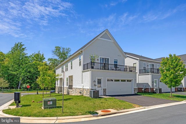 23099 GLENWOOD HEIGHTS CIR, Brambleton, VA 20148