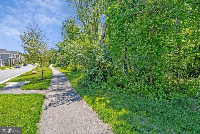 23099 GLENWOOD HEIGHTS CIR, Brambleton, VA 20148