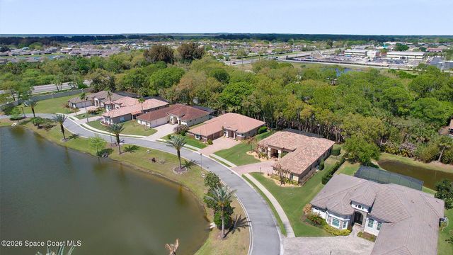 942 Casa Dolce Casa Circle, Rockledge, FL 32955