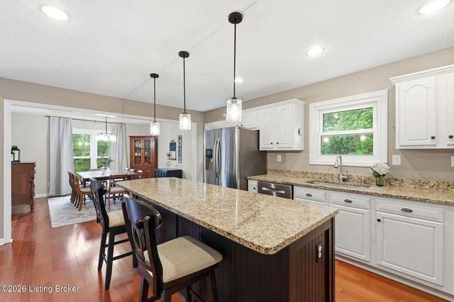 5505 Cross Creek Dr, Crestwood, KY 40014