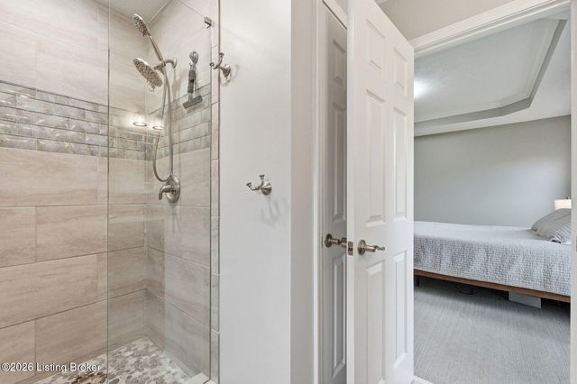 5505 Cross Creek Dr, Crestwood, KY 40014