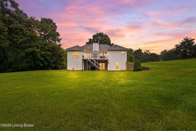 5505 Cross Creek Dr, Crestwood, KY 40014