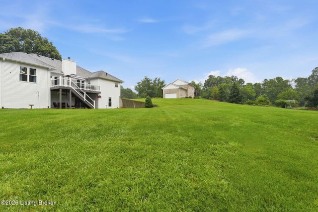 5505 Cross Creek Dr, Crestwood, KY 40014