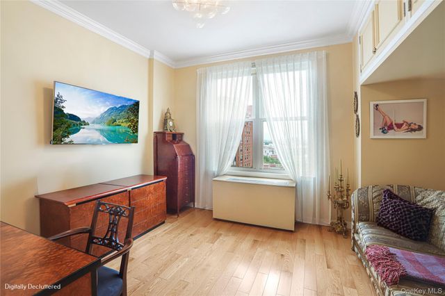 65 Oceana Drive E 9A, Brooklyn, NY 11235