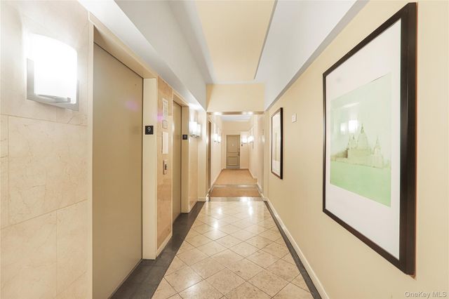 65 Oceana Drive E 9A, Brooklyn, NY 11235