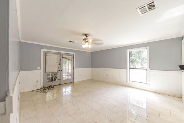 5 Fernwood Dr, Houma, LA 70364