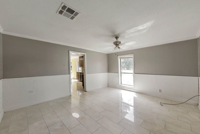 5 Fernwood Dr, Houma, LA 70364