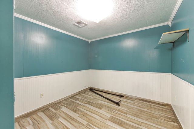 5 Fernwood Dr, Houma, LA 70364