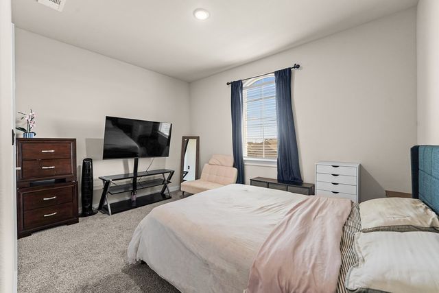 2305 Northern Lane, Midland, TX 79707