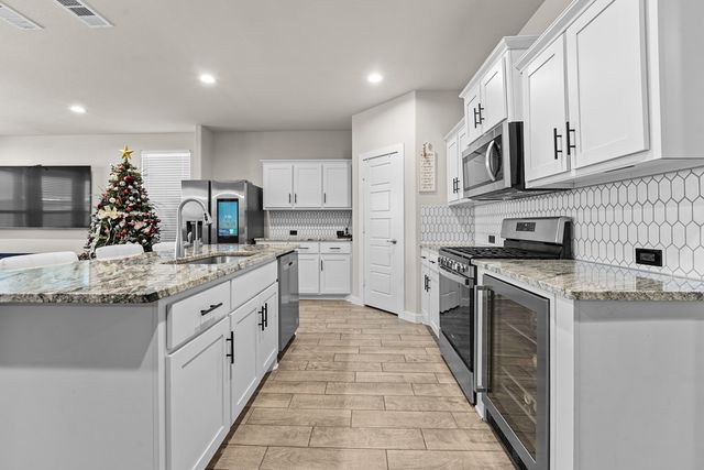 2305 Northern Lane, Midland, TX 79707