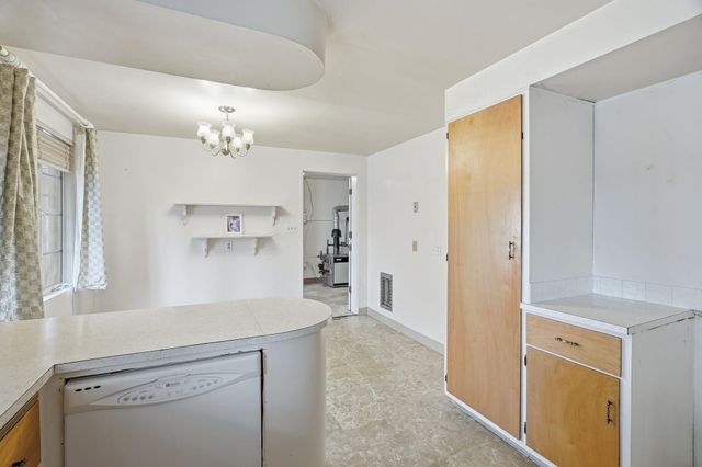 3806 N Alberta St, Spokane, WA 99205