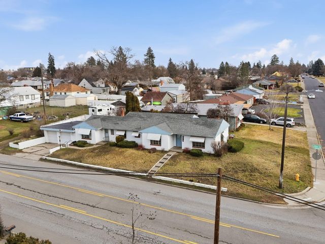 3806 N Alberta St, Spokane, WA 99205