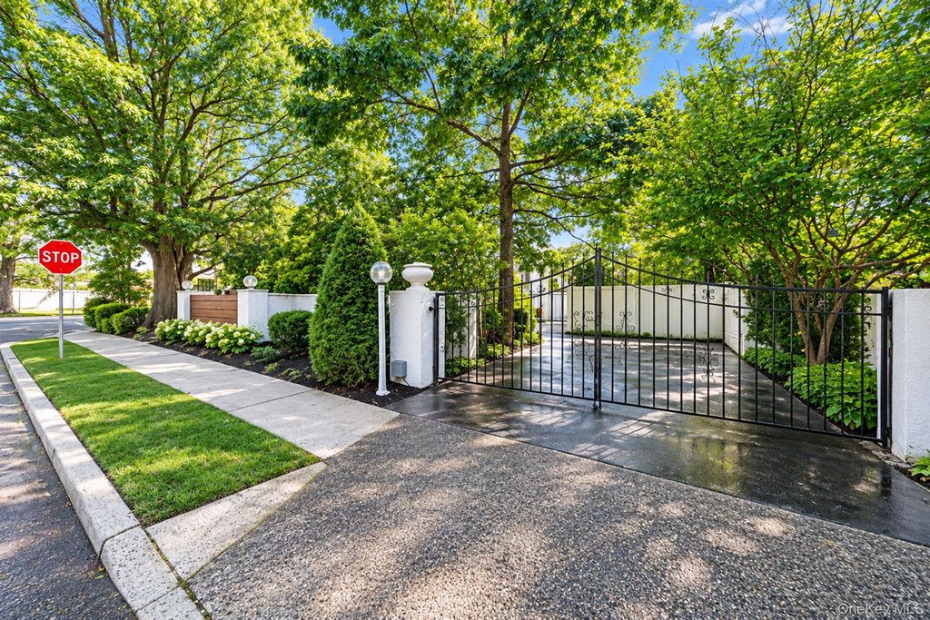 1054 Grand Avenue, Hempstead, NY 11550 — photo 5