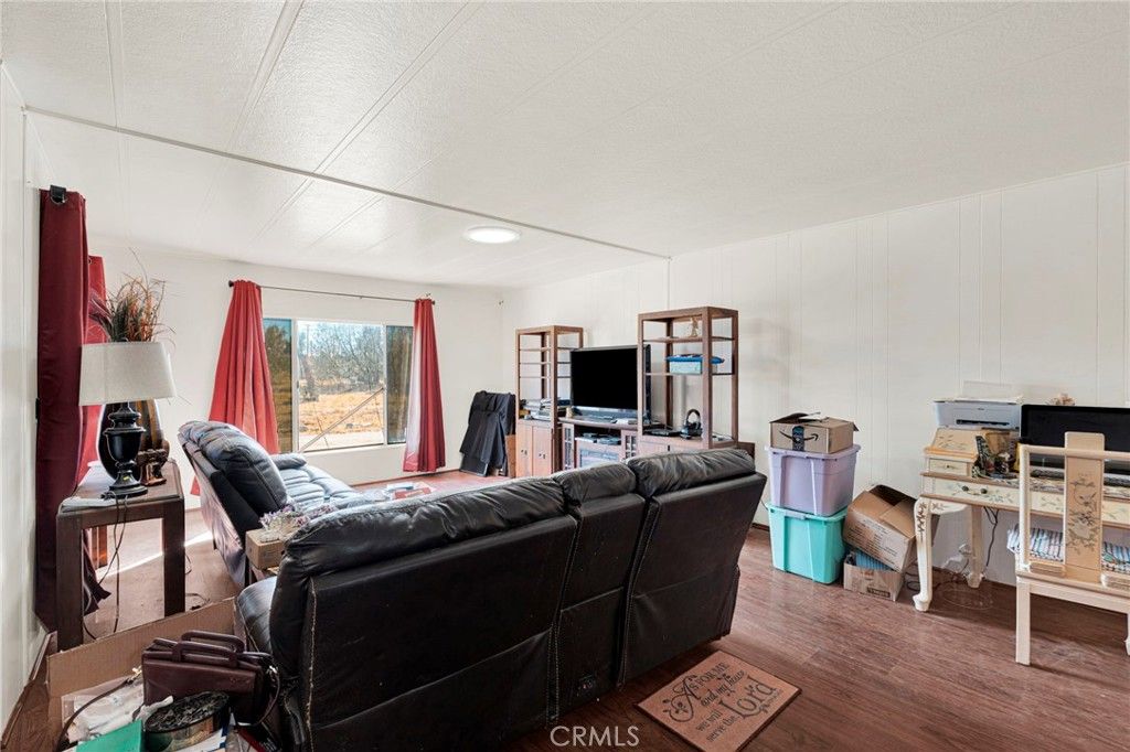 Image 17 of property listing at 14030 Rapture, Phelan, CA 92371