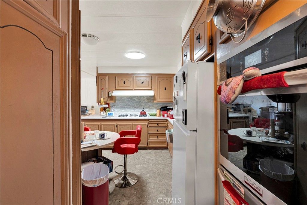 Image 32 of property listing at 14030 Rapture, Phelan, CA 92371